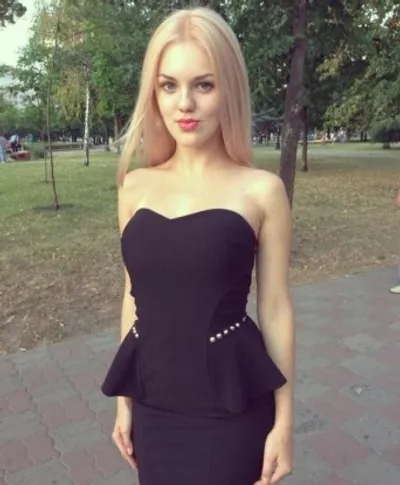 Наташа, 24